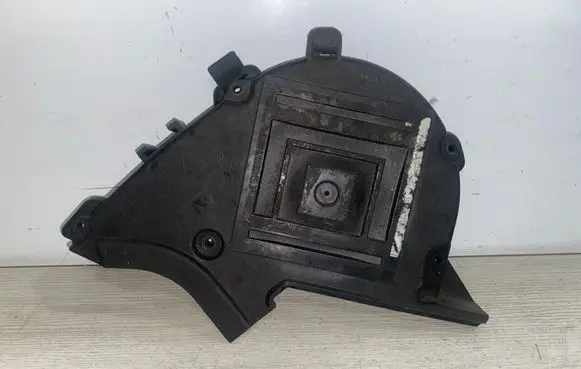 Ford Focus Timing belt guard (cover) 9651560180