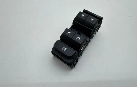 KIA Ceed Electric window control switch 93570J7120