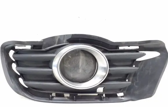 Mercedes-Benz C W204 Front fog light A2518200756 A2048850123
