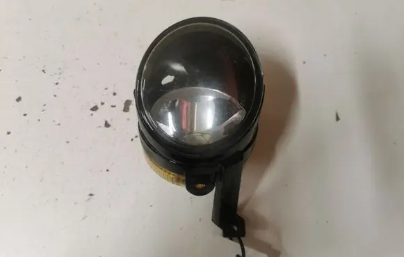 Volkswagen Touran I Front fog light 27128700