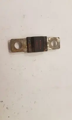 BMW 5 E39 Fuse 8365901