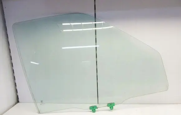 Nissan Serena Front door window glass four-door