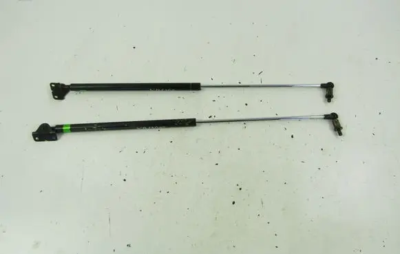Mitsubishi Lancer Tailgate strut 