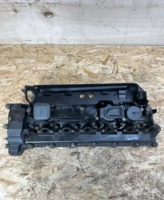 BMW 5 E39 Rocker cam cover 2247445 0928400352 11122247445