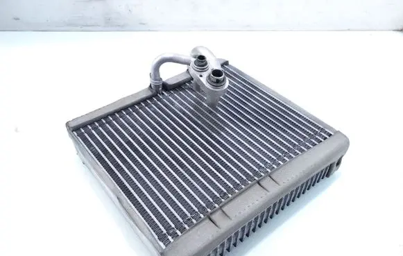 Opel Insignia A Air conditioning (A/C) radiator (interior) 16454271