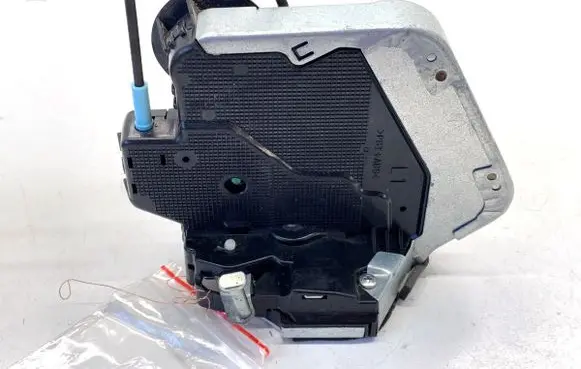 Lexus IS III XE30 Rear door lock 