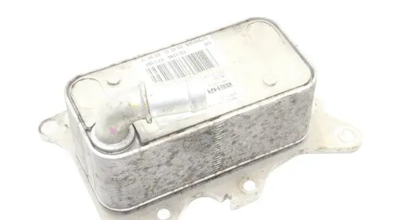 Mercedes-Benz E A207 Engine oil radiator A6511800665