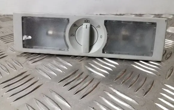 Volkswagen Touran II Rear seat light 6Q0947291B