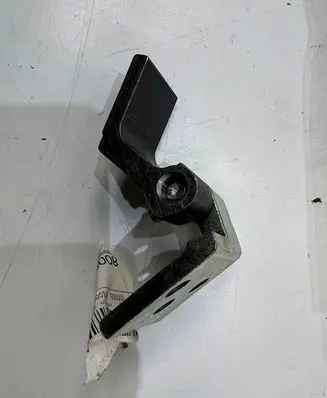 Mercedes-Benz V Class W447 Front door lower hinge A4477208300 4058346635