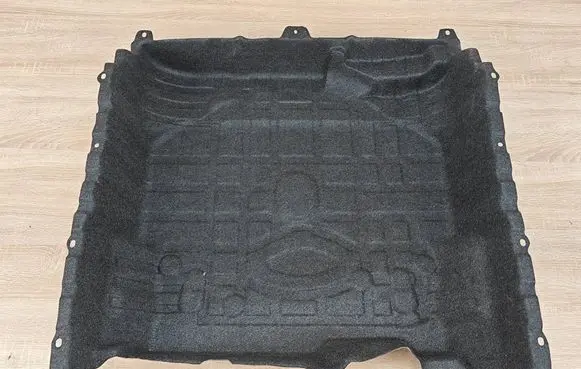 BMW X6 G06 Trunk/boot floor carpet liner 7470938