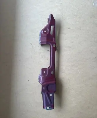 Subaru Forester SJ Fender mounting bracket 57160SG0109P