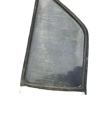 BMW 3 E30 Rear vent window glass 