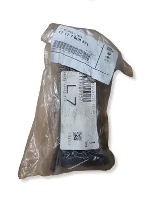 BMW 5 F10 F11 Engine coolant pipe/hose 11117808571 7808571
