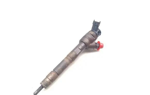 Jaguar XE Fuel injector G4D39K546AA 0445110654