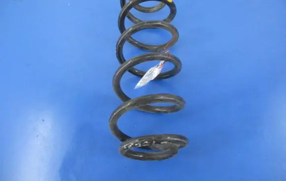 Suzuki SX4 Rear coil spring