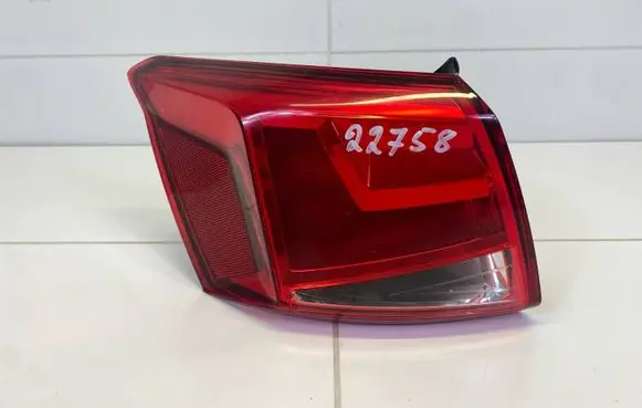 Seat Arona Rear/tail lights 6F9945095B