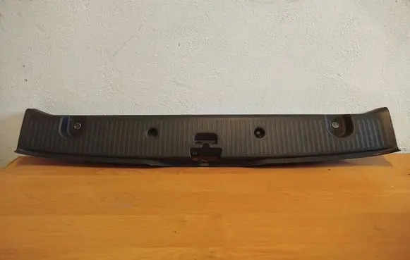 Renault Twingo III Trunk/boot sill cover protection 849202470R