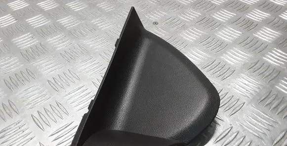 Mercedes-Benz ML W164 Dashboard side end trim A1646800439