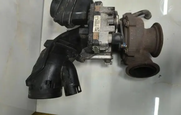 BMW X5 F15 Turbo 782320209 806094 RI006980
