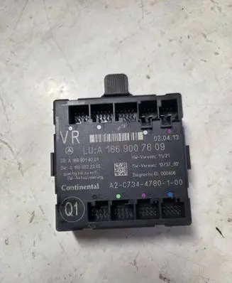 Mercedes-Benz GL X166 Door control unit/module A1669007609