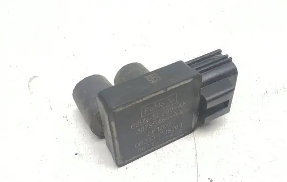 Volvo S80 Exhaust gas pressure sensor 30785486 6G9N5L200AB