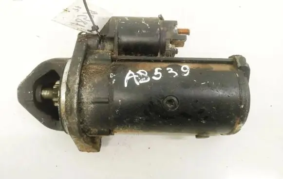 Mercedes-Benz E W210 Starter motor 0041519701 D7R19
