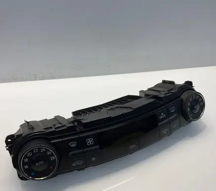 Mercedes-Benz E W211 Climate control unit 2118302090 00015006 A2118302090