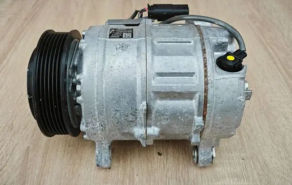 BMW X5 G05 Air conditioning (A/C) compressor (pump) 9890655