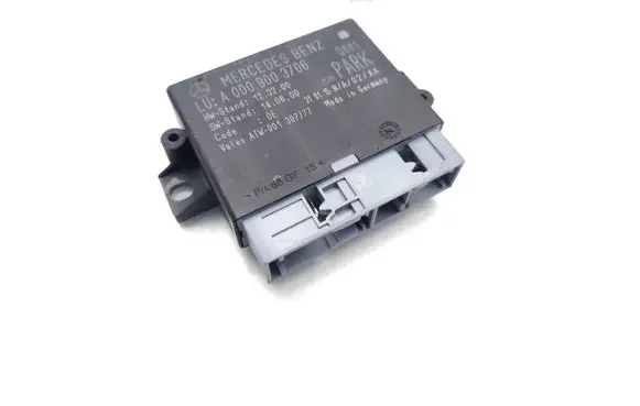 Mercedes-Benz E W212 Parking PDC control unit/module A0009003706