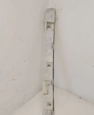 BMW M4 F82 F83 Sill supporting ledge 8054322
