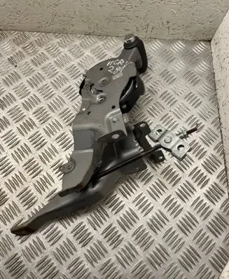 Handbrake/parking brake lever assembly