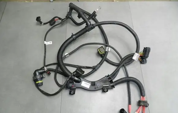 BMW X3 F25 Engine installation wiring loom 8642128