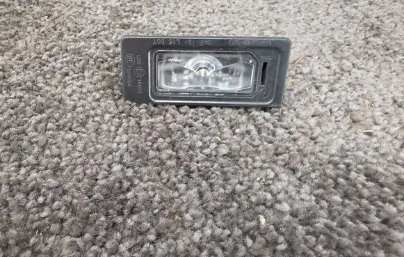 Skoda Kamiq Number plate light 5NA943021
