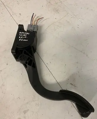 Citroen Berlingo Accelerator pedal position sensor 