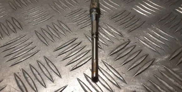 Mercedes-Benz GLE (W166 - C292) Glow plug A6429050300