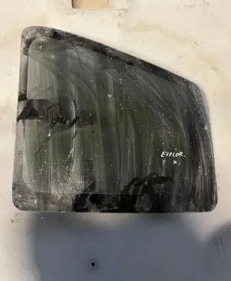 Ford Explorer Rear side window