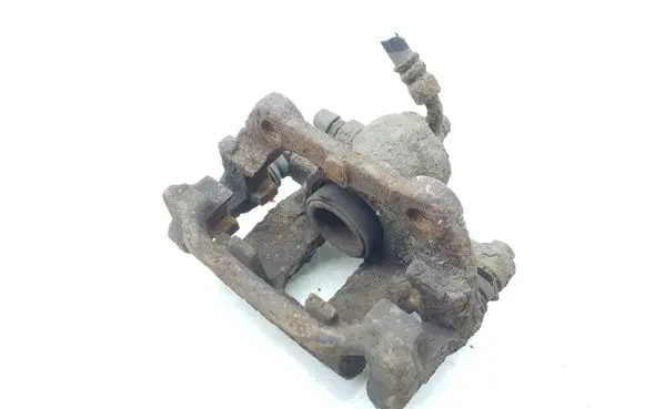 Honda CR-V Rear brake caliper