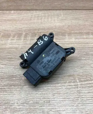 Audi A4 S4 B7 8E 8H Air flap motor/actuator 8E1820511B 0132801303