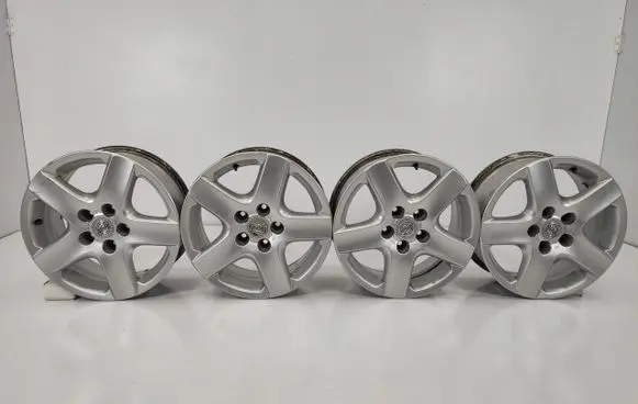 Nissan Qashqai R16 alloy rim 