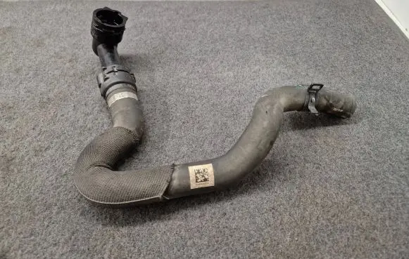 BMW 1 F20 F21 Engine coolant pipe/hose 8573148