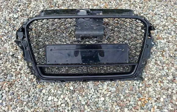 Audi A3 S3 8V Front grill