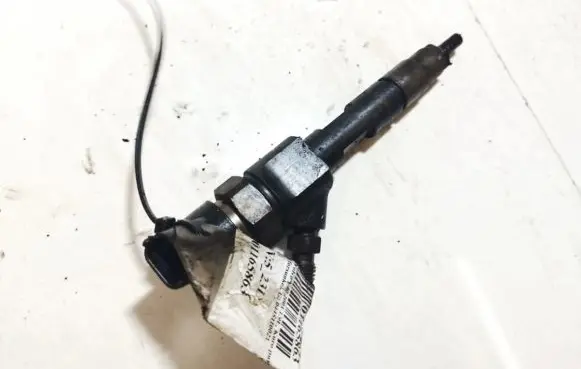 Volvo S40, V40 Fuel injector 0445110021 7700111014