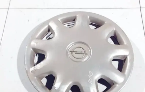 Opel Astra G R15 wheel hub/cap/trim 90498213