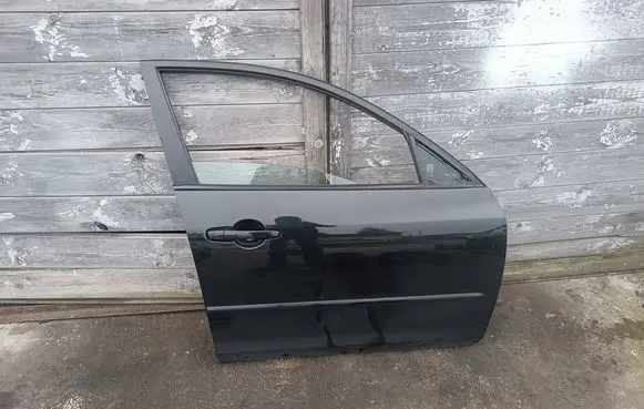 Mazda 3 I Front door 
