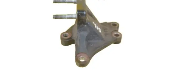 Hyundai i30 Engine mounting bracket G4FA
