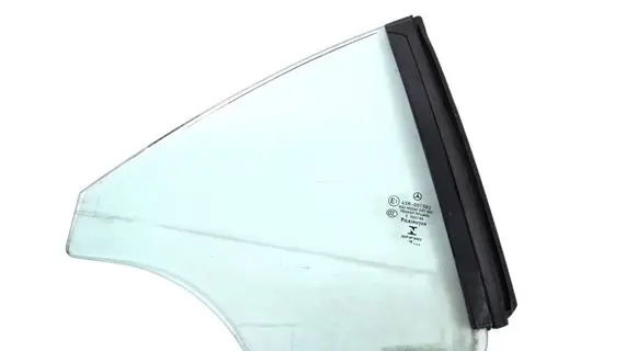 Mercedes-Benz SLC R172 Rear side window 001582