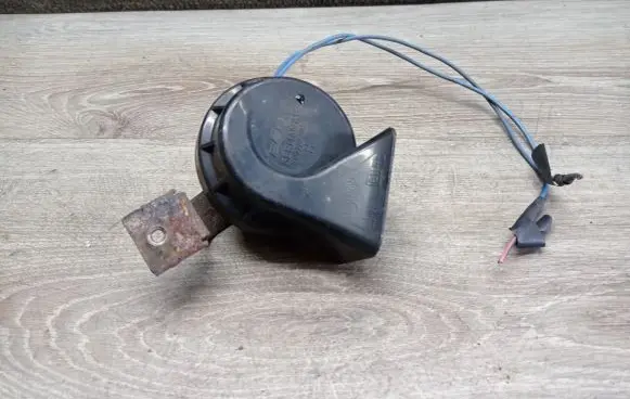 Volvo S60 Horn signal 012222903