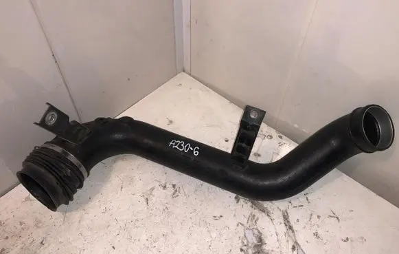 Volvo XC60 Engine coolant pipe/hose 31338736 A2306