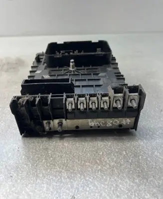 Volkswagen Golf V Fuse box set 1K0937125C