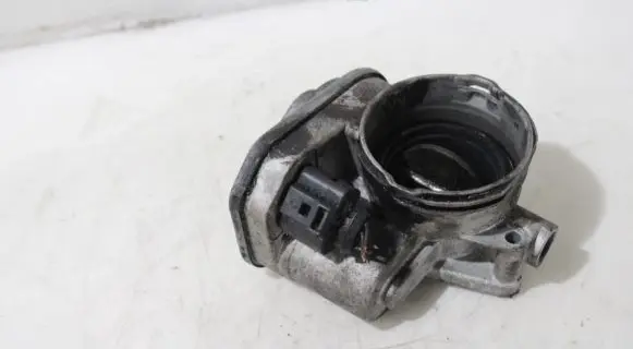 Skoda Fabia Mk2 (5J) Engine shut-off valve 